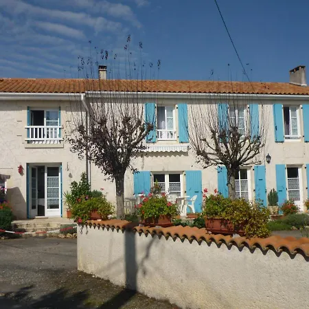 Les Hirondelles Du Paradis 6 Rue Des Oiseaux * Beaulieu-sur-Sonnette